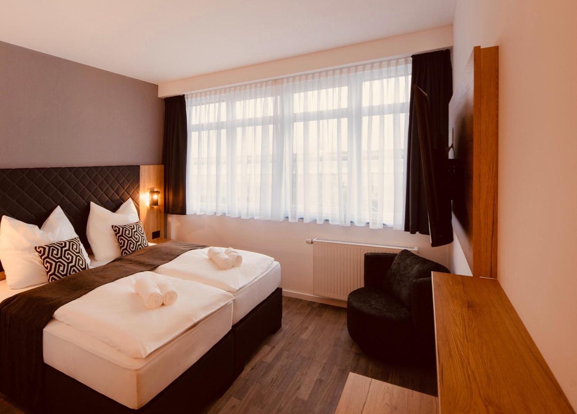 Midoma, Self Check-In Hotel, Hannover Messe Laatzen Exteriör bild