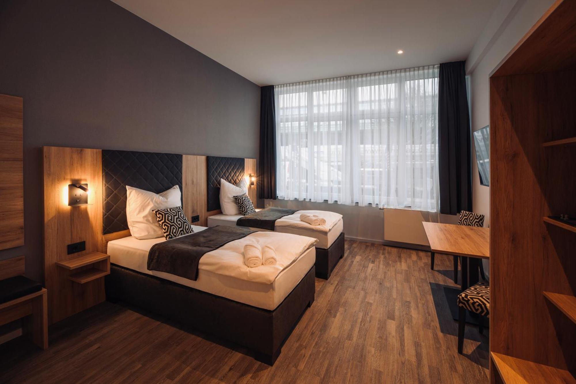 Midoma, Self Check-In Hotel, Hannover Messe Laatzen Exteriör bild